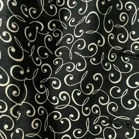 LOFT Ann Taylor’s Cropped Front Button Blazer B83 - Picture 5 of 5